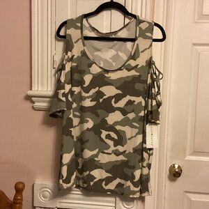 Eye Candy Green camo Cut Out Tee